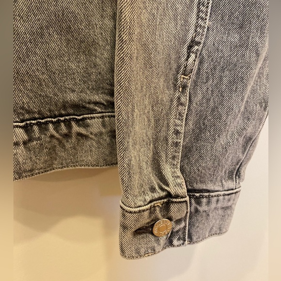 Calvin Klein Men’s Palmer Denim Utility Trucker Jacket NWT Gray Relaxed Fit M - Picture 13 of 15